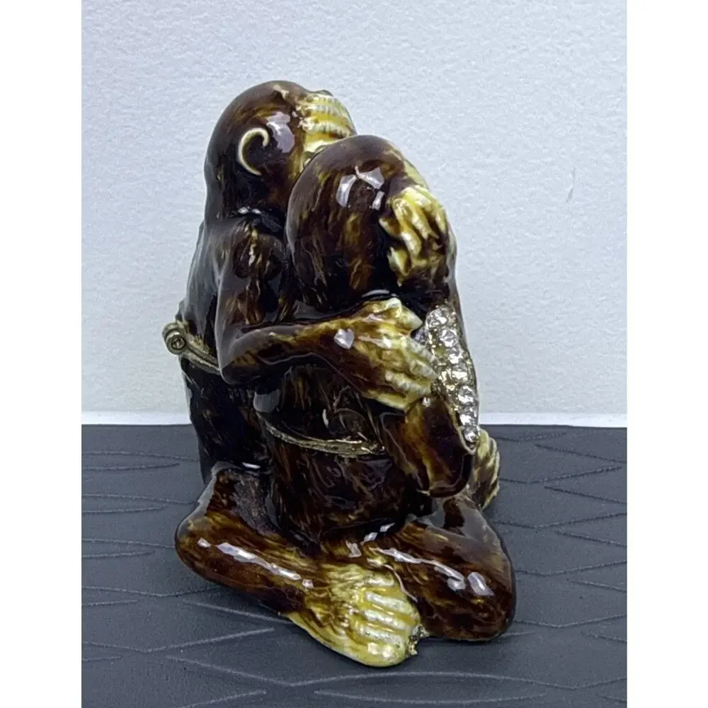 Three WISE MONKEYS Magnetic Trinket Box with Crystals 2.25”